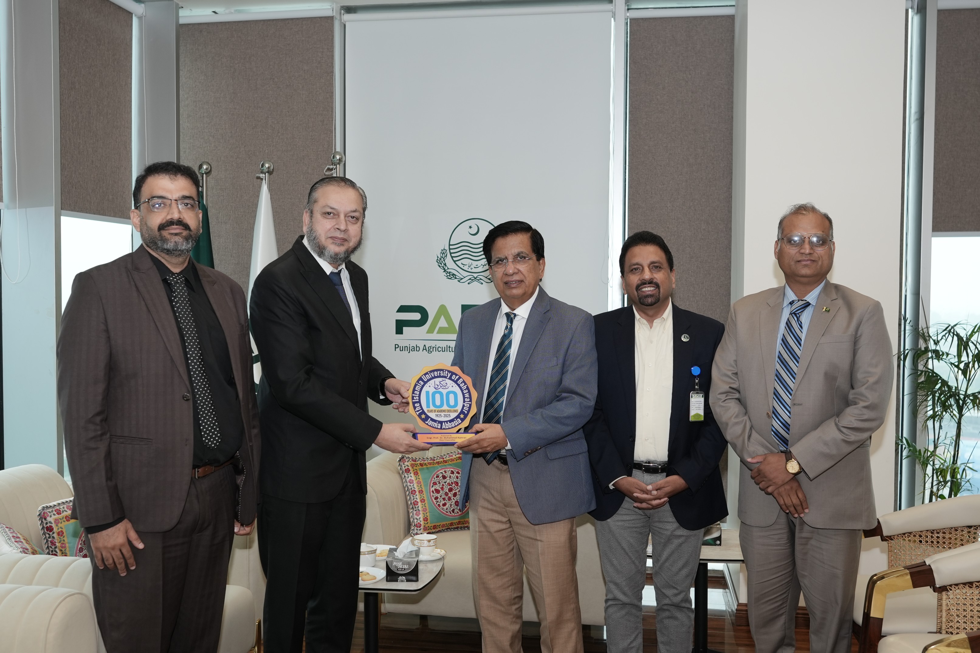 Vice Chancellor, Islamia University of Bahawalpur Visits PAFDA to Strengthen Research Collaboration